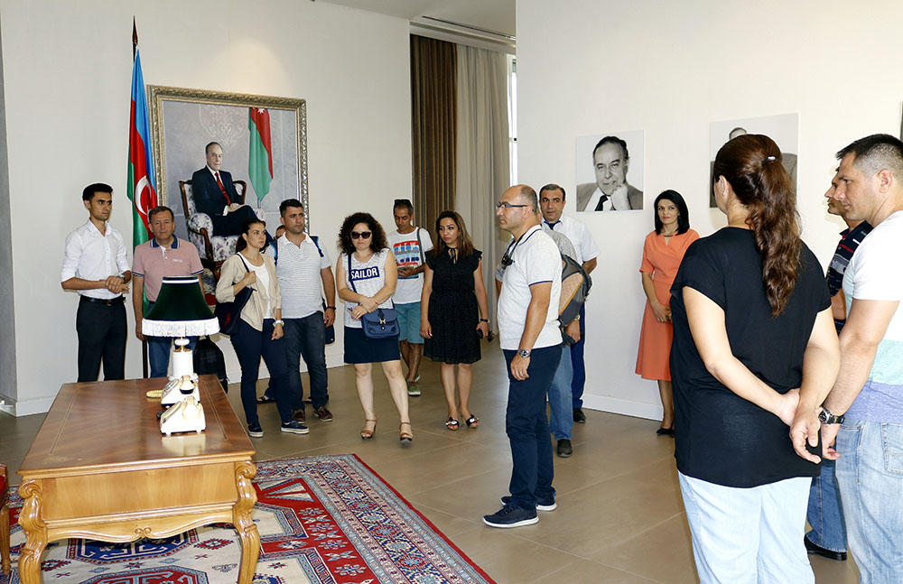 Turkish servicemen with their families visit Azerbaijan (PHOTO)