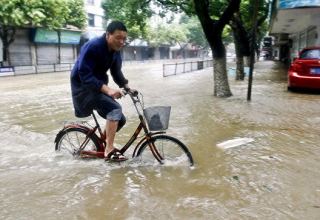 China sends work teams for flood prevention