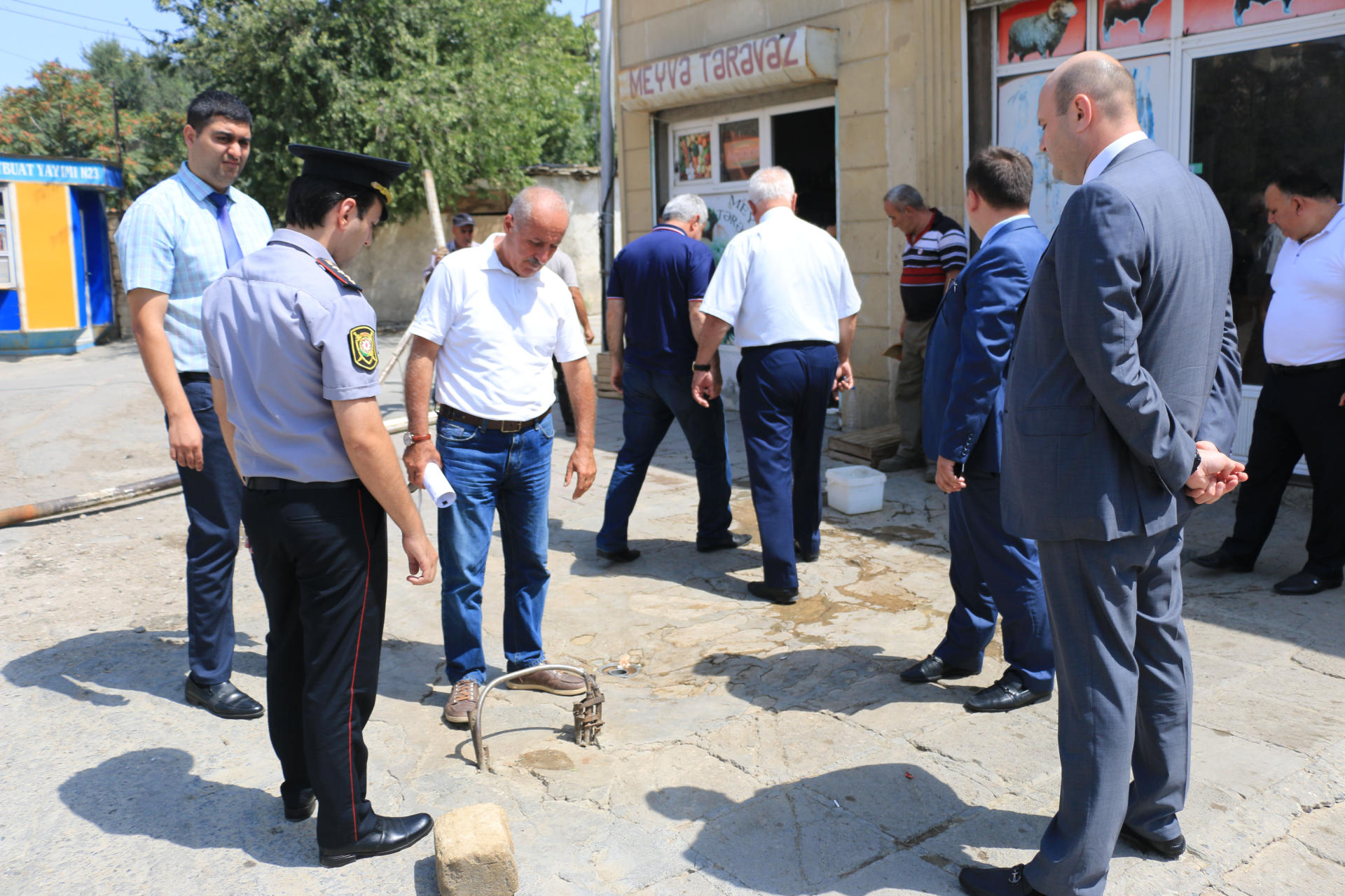 В одном из районов Баку приостановлена незаконная работа пунктов по забою животных (ФОТО)