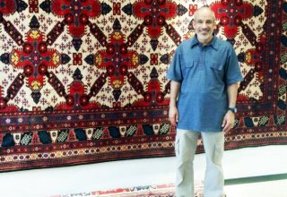 Turist: Omana qayıtdıqdan sonra Azərbaycan xalçalarını təbliğ edəcəyik (FOTO)