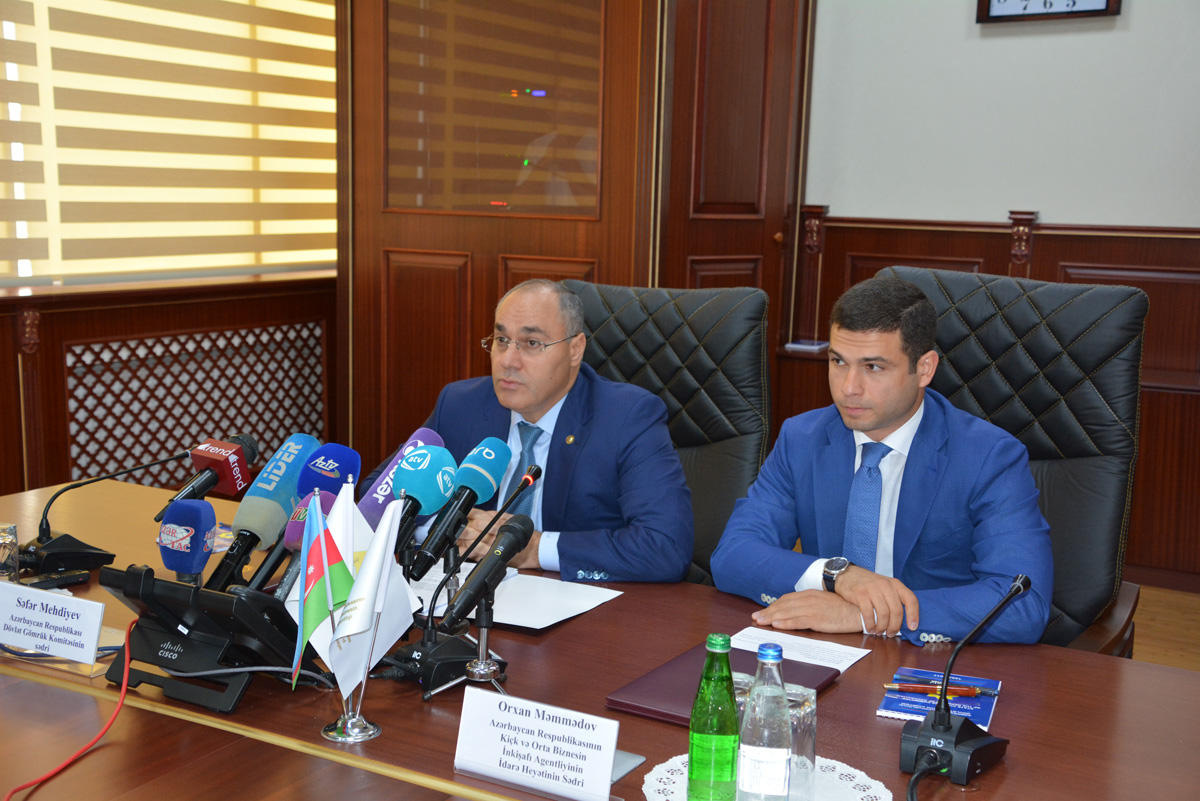 Азербайджан не исключает пересмотра таможенных пошлин с целью поддержки бизнеса