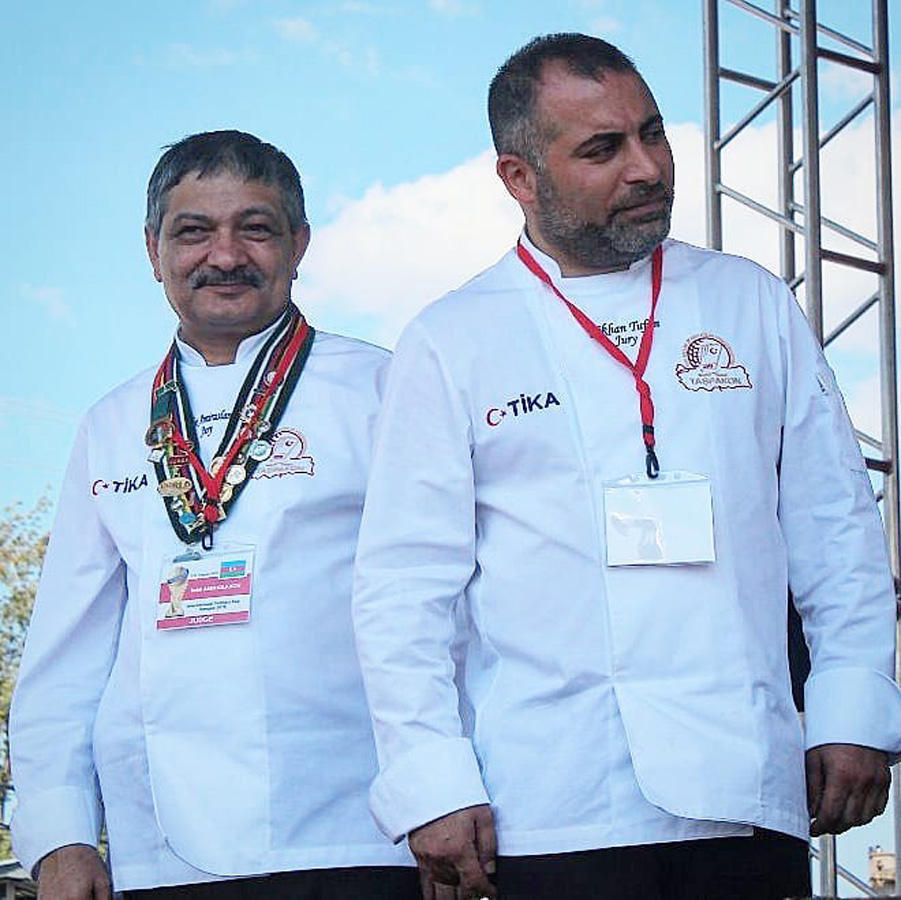 Азербайджанские повара завоевали золотой кубок в Турции (ФОТО)