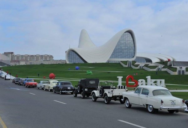Автомобильная федерация Азербайджана организует очередной пробег и выставку классических авто (ВИДЕО)