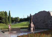 Это был творец: в Баку почтили память Муслима Магомаева (ФОТО)