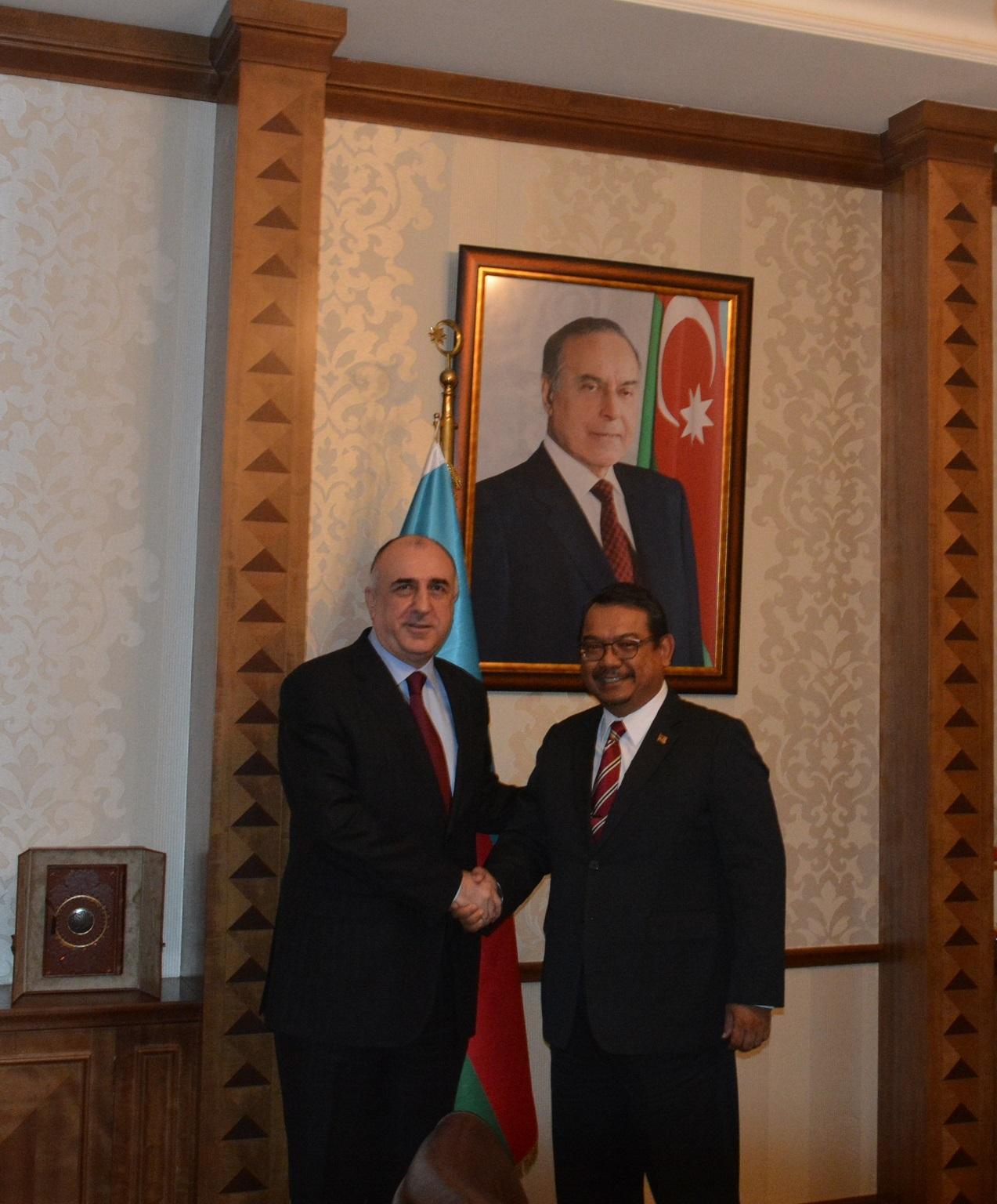Посол Малайзии завершил дипмиссию в Азербайджане (ФОТО)