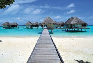 На Мальдивах открыли вакансию мечты: продавец книг на райском острове