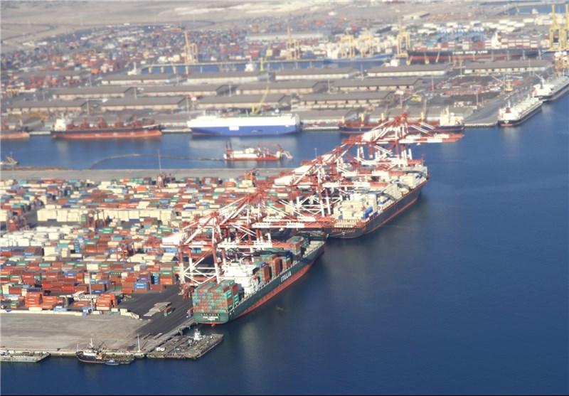 First loading and unloading equipment enters Iranian Chabahar port