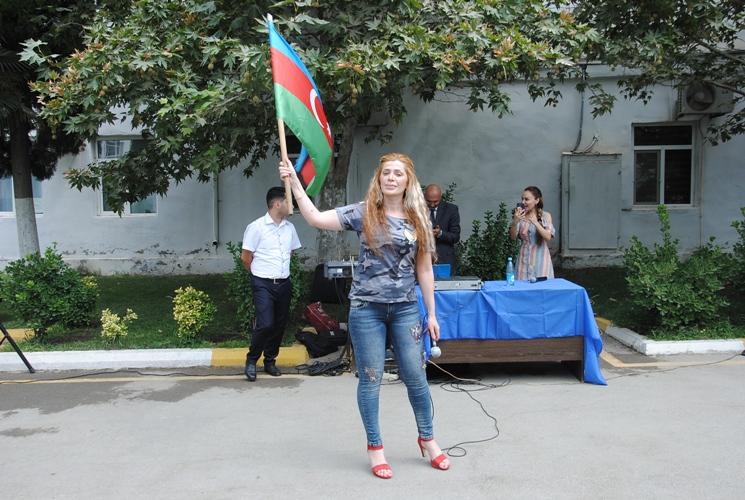 В Баку для военнослужащих проведен концерт в честь праздника Гурбан (ФОТО)