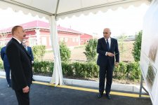 Prezident İlham Əliyev İsmayıllı rayonunda müasir heyvandarlıq kompleksinin açılışında iştirak edib (FOTO)
