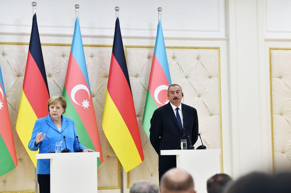 Azərbaycan Prezidentinin və Almaniya Kanslerinin birgə mətbuat konfransı olub (FOTO) (YENİLƏNİB)