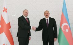 President Aliyev meets Georgian PM Bakhtadze (PHOTO)
