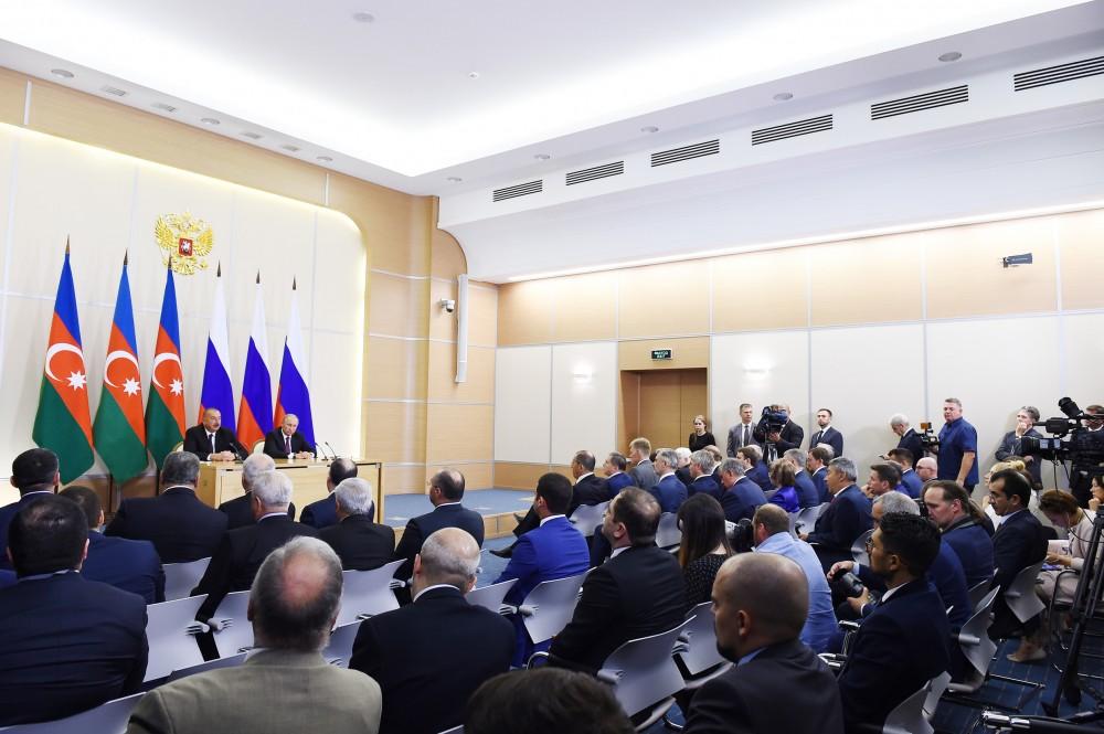Президенты Азербайджана и России выступили с заявлениями для прессы (ФОТО) - Gallery Image