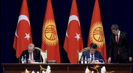 Кыргызстан и Турция подписали 12 совместных документов - Gallery Thumbnail