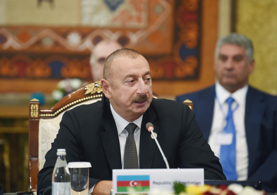 Президент Азербайджана: Призываю все дружественные страны воспользоваться железной дорогой Баку-Тбилиси-Карс