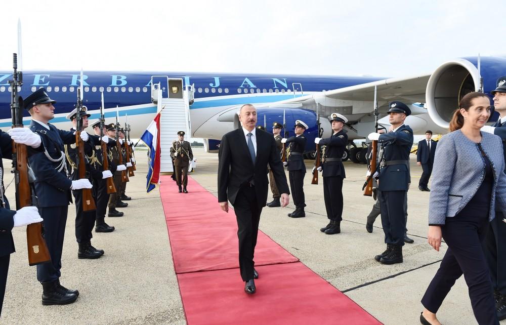 Президент Ильхам Алиев прибыл с официальным визитом в Хорватию (ФОТО) - Gallery Image