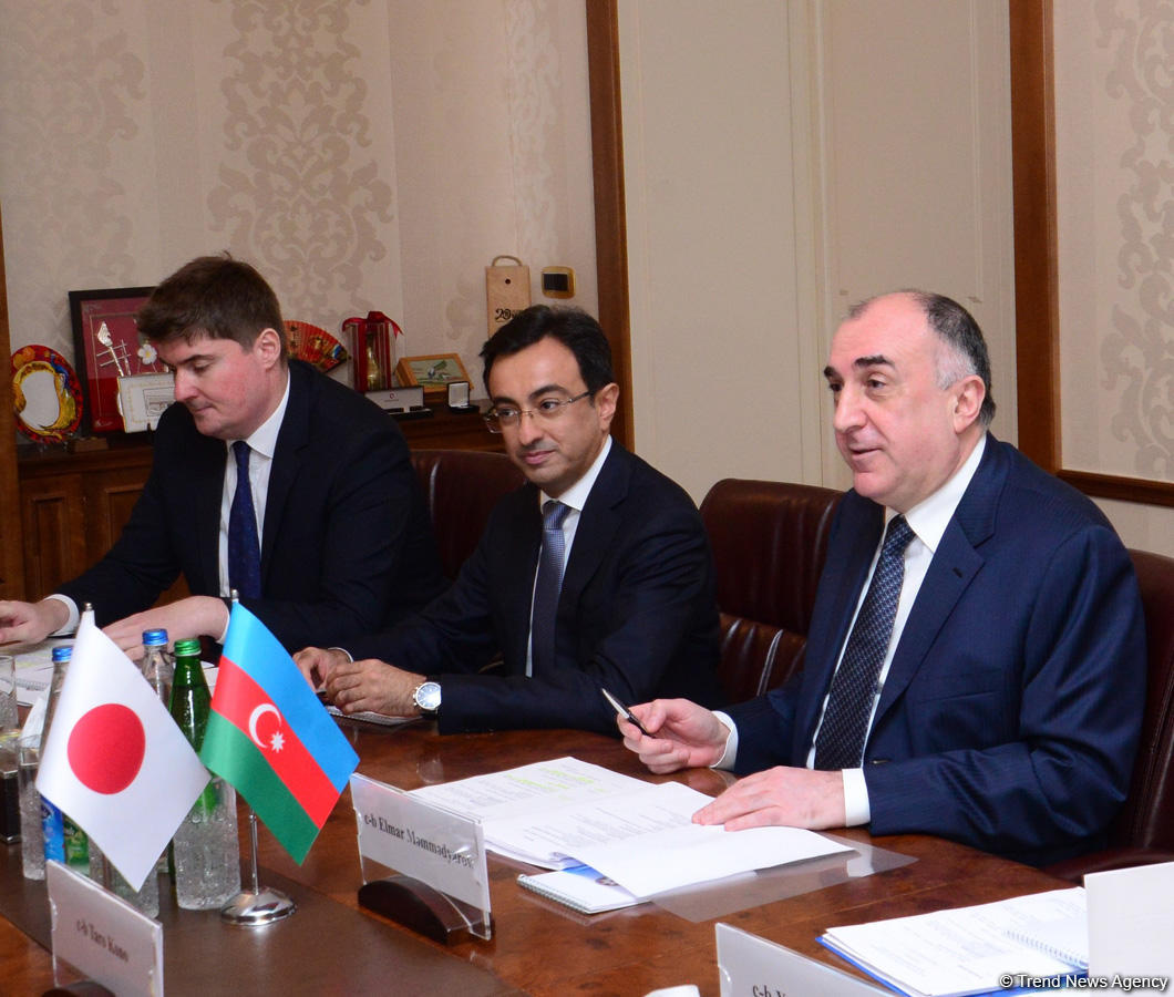 В Баку проходит встреча глав МИД Азербайджана и Японии (ФОТО) - Gallery Image