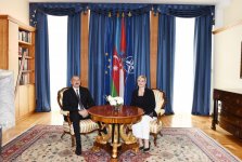 Azerbaijani, Croatian presidents hold one-on-one meeting (PHOTO)