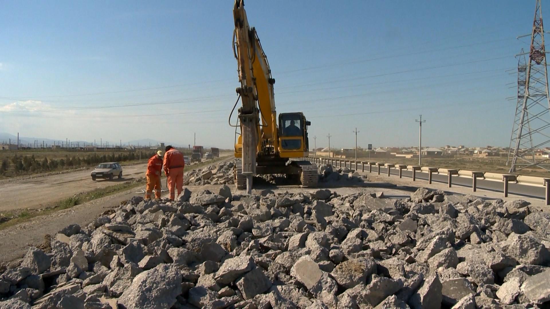 Bakı-Rusiya yeni avtomobil yolunun tikintisi davam etdirilir (FOTO/VİDEO)