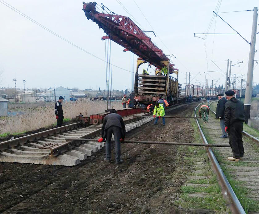 В Азербайджане на участке Джалилабад-Масаллы ведется капремонт железной дороги (ФОТО)