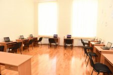 President Ilham Aliyev views conditions at reconstructed lyceum in Baku (PHOTO)