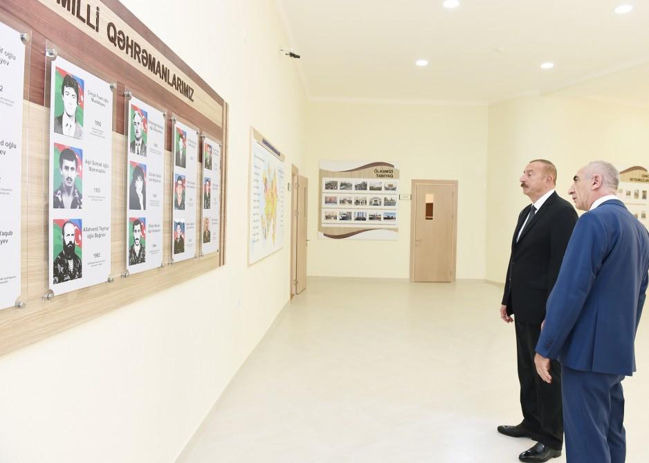 President Ilham Aliyev views conditions at reconstructed lyceum in Baku (PHOTO)