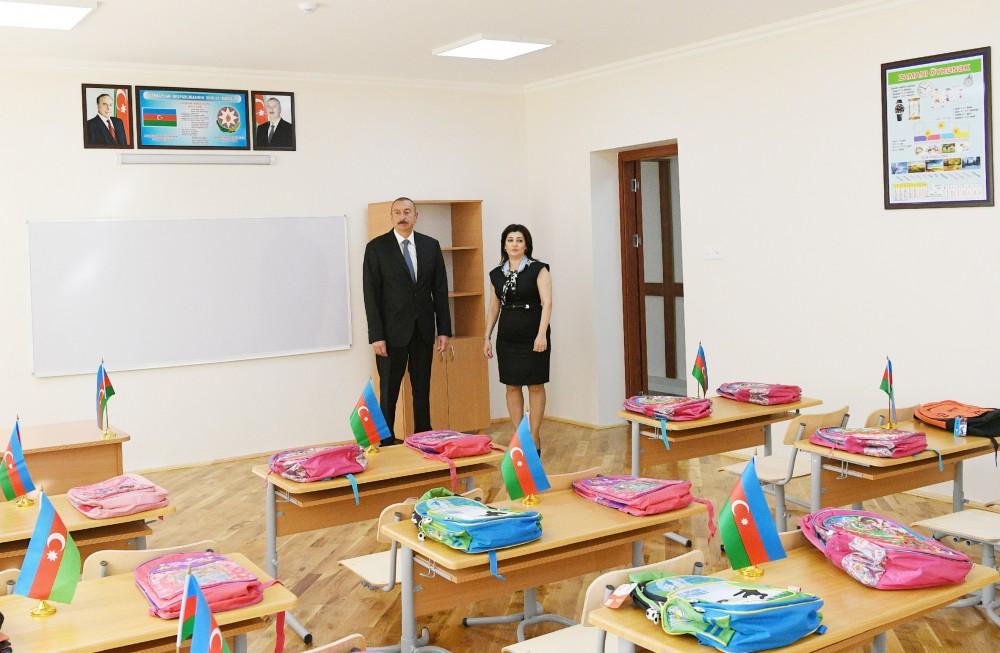 Ilham Aliyev views conditions created at secondary school in Nardaran after overhaul (PHOTO)