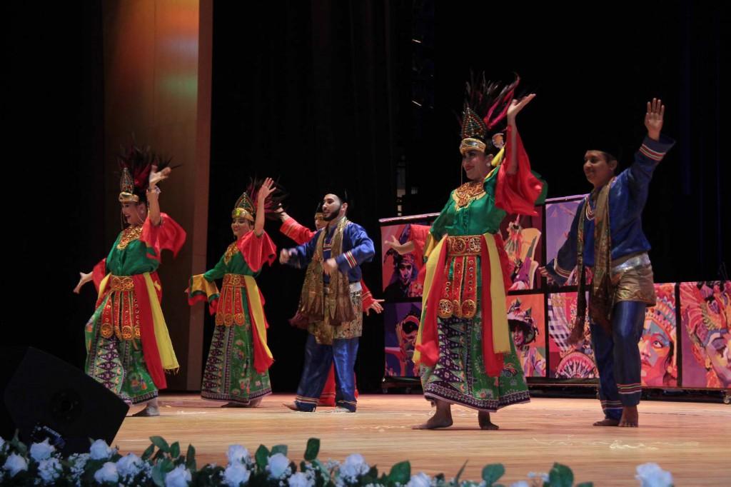 Яркие краски Индонезии в Азербайджане (ФОТО)