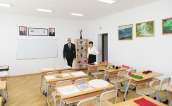 Ilham Aliyev inaugurates Mashtagha secondary school (PHOTO)