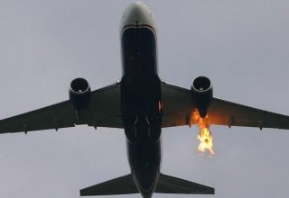 В Иране экстренно приземлился загоревшийся в полете самолет