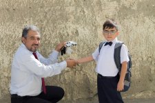 Здравствуй, школа! - азербайджанские знаменитости отвели детей в первый класс (ФОТО)