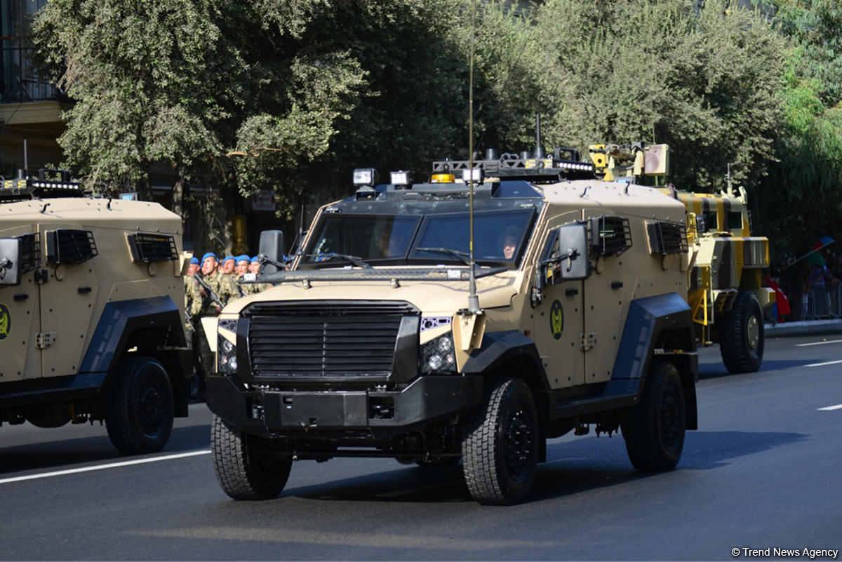 Parade to mark 100th anniversary of Baku’s liberation (PHOTOS)