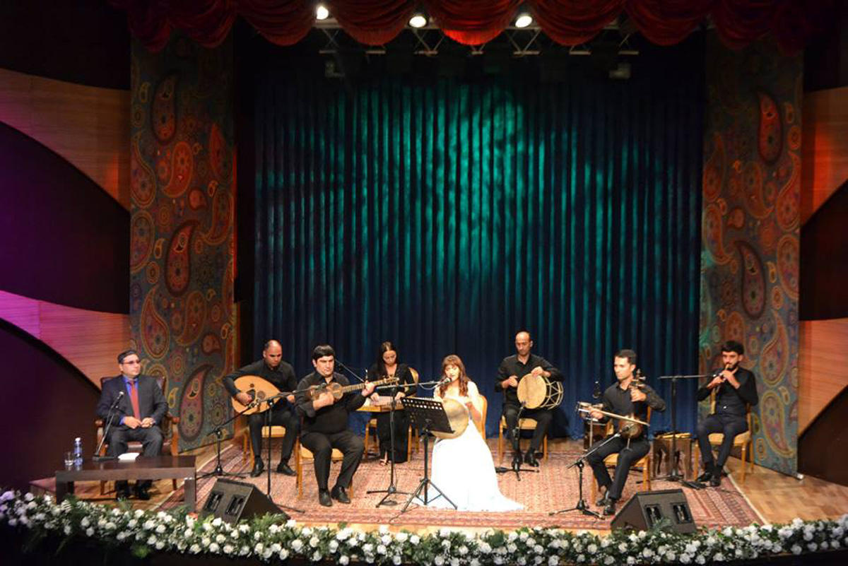 Там, где живет мугам: концерт Нисбет Садраевой (ФОТО)