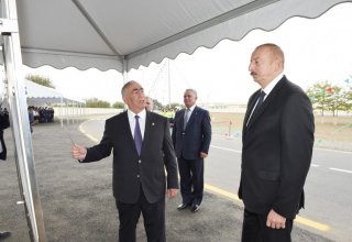 Prezident İlham Əliyev Biləsuvar rayonunda avtomobil yolunun açılışında iştirak edib (FOTO) (YENİLƏNİB)