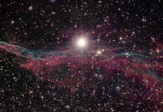 Ученые выяснили, где рождаются самые мощные вспышки света во Вселенной
