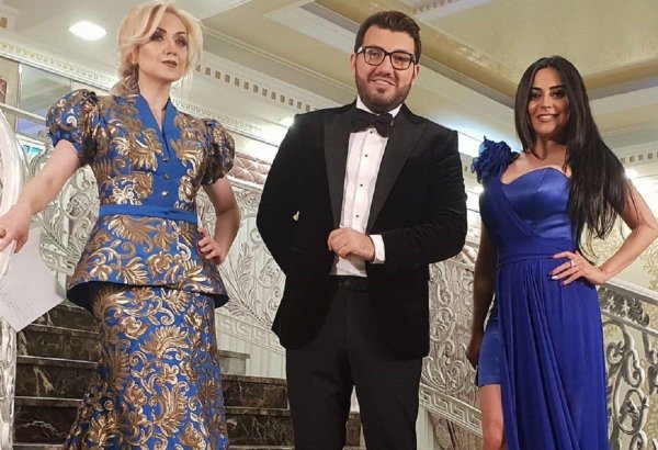 Хозяева волшебной гардеробной на азербайджанском телеканале