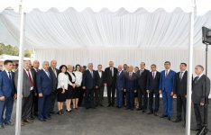 Президент Ильхам Алиев принял участие в открытии автодороги в Билясуварском районе (ФОТО) - Gallery Thumbnail