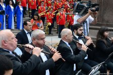 Праздник национальной музыки в Азербайджане - фоторепортаж