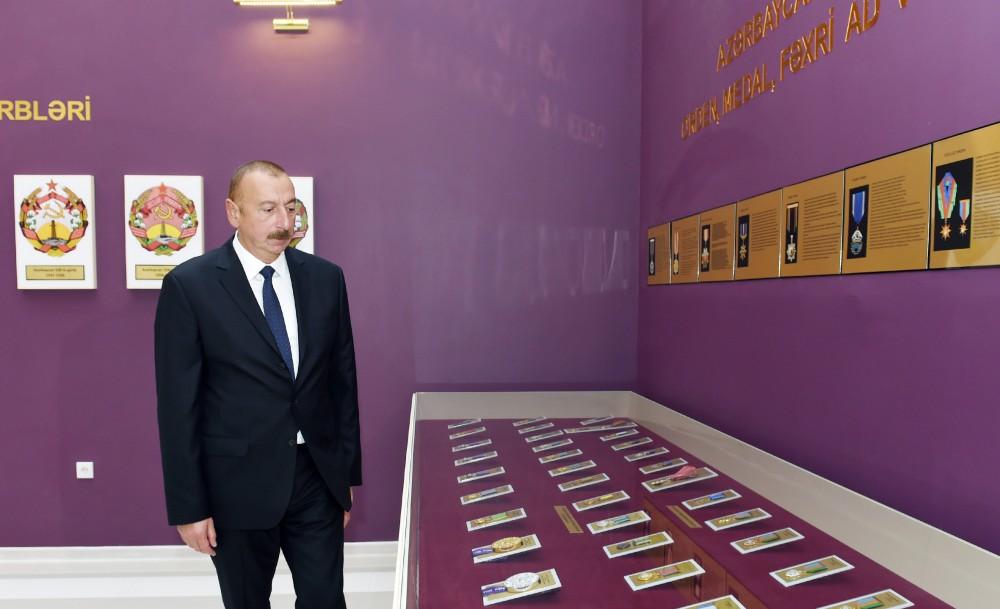 Президент Ильхам Алиев принял участие в открытии Музея флага в Билясуваре (ФОТО) - Gallery Image