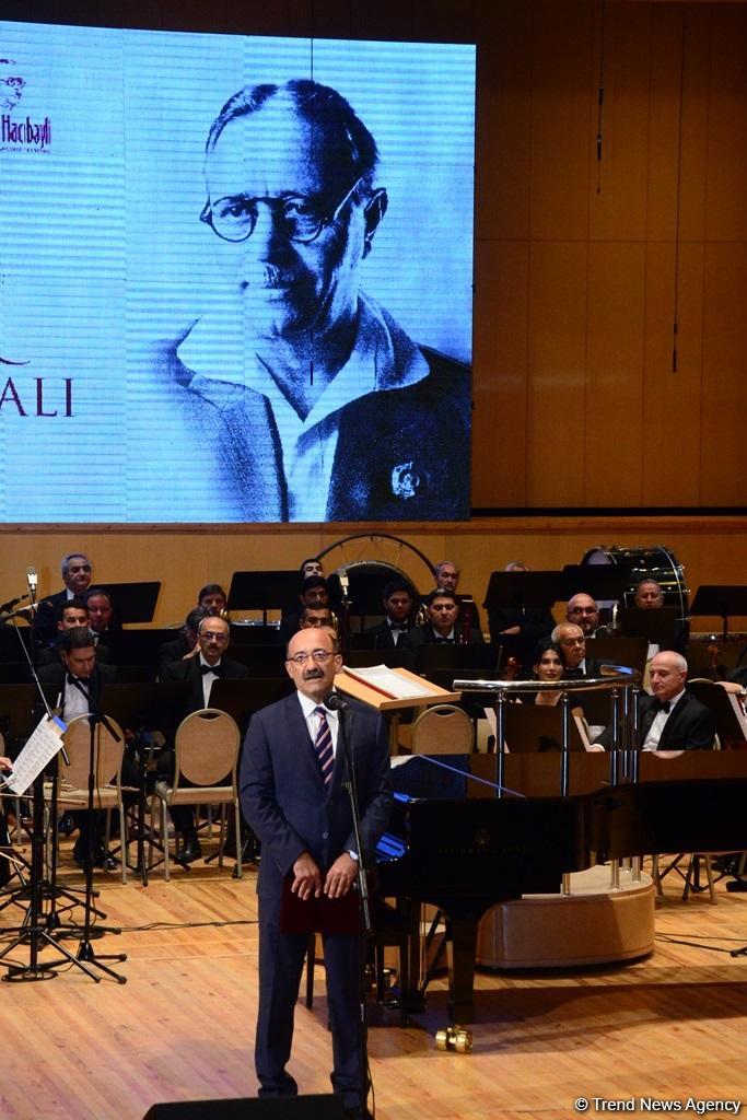 Üzeyir Hacıbəyli X Beynəlxalq Musiqi Festivalının təntənəli açılış mərasimi olub (FOTO)