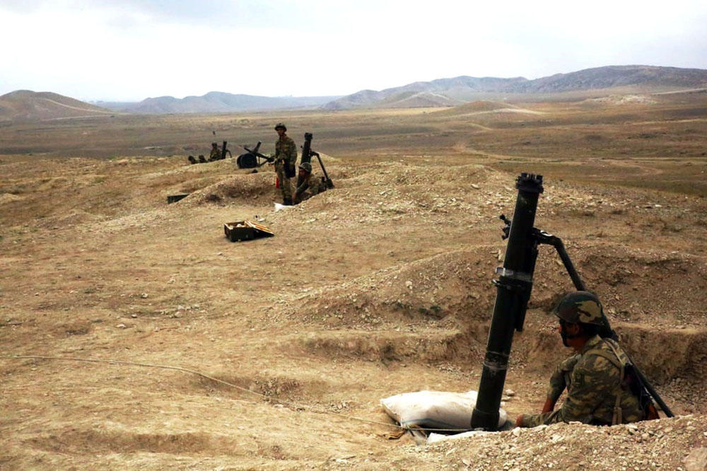 Azerbaijani military units, equipment undergo combat capability check at top level (PHOTO)