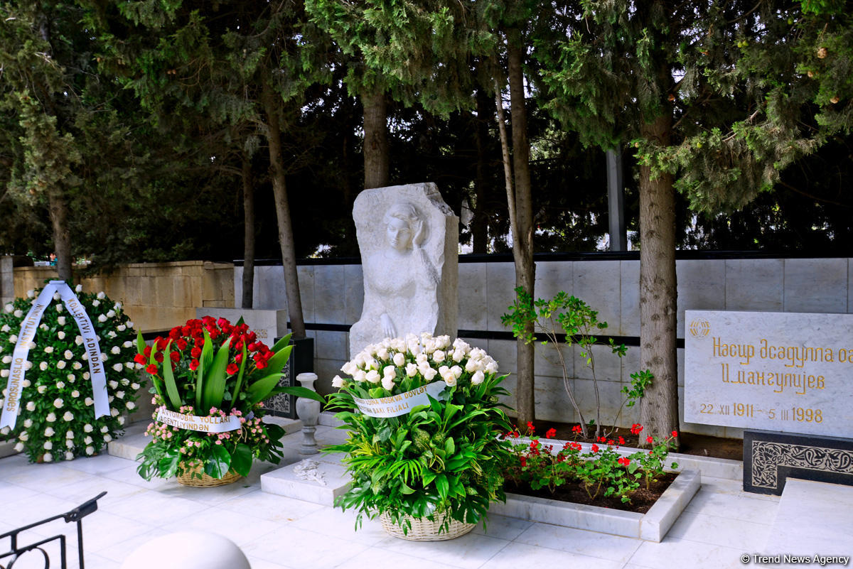 В Баку почтена память одного из видных ученых, подаренных Азербайджаном мировой науке - востоковеда Аиды Имангулиевой (ФОТО) - Gallery Image