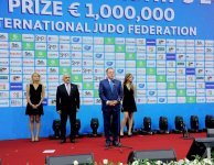 Президент Ильхам Алиев и Первая леди Мехрибан Алиева приняли участие в церемонии открытия в Баку Чемпионата мира по дзюдо (ФОТО)