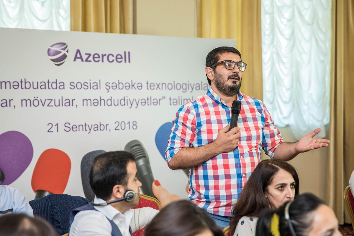 Azercell  jurnalistlər üçün seminar təşkil edib (FOTO)