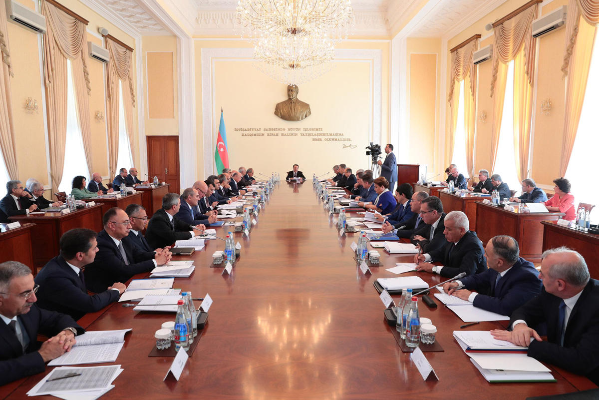 Azerbaijan's 2019 budget drafted taking into account global financial trends (PHOTO)