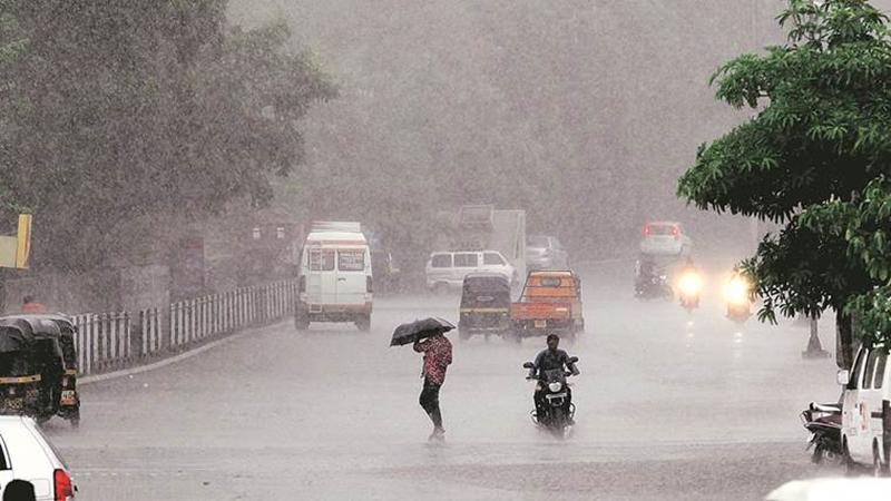 На севере Индии из-за ливней погибли не менее одиннадцати человек