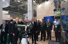Президент Ильхам Алиев ознакомился с III Азербайджанской международной оборонной выставкой «ADEX-2018» (ФОТО)