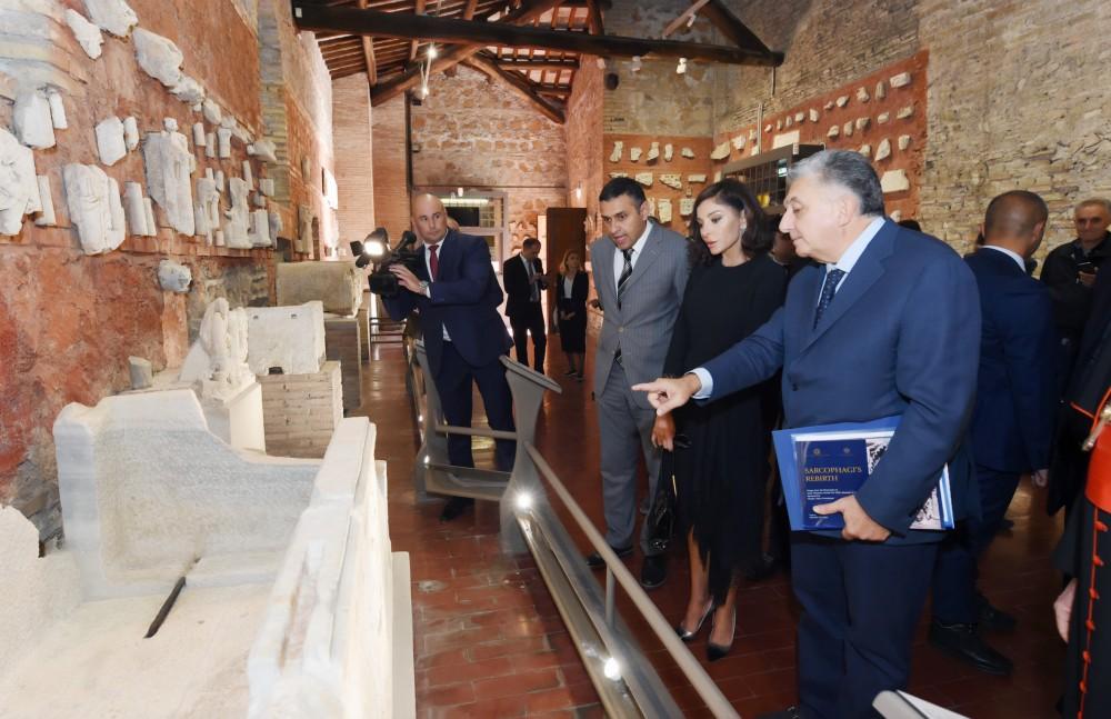 Первый вице-президент Мехрибан Алиева приняла участие в открытии катакомб святого Себастьяна в Риме (ФОТО) - Gallery Image