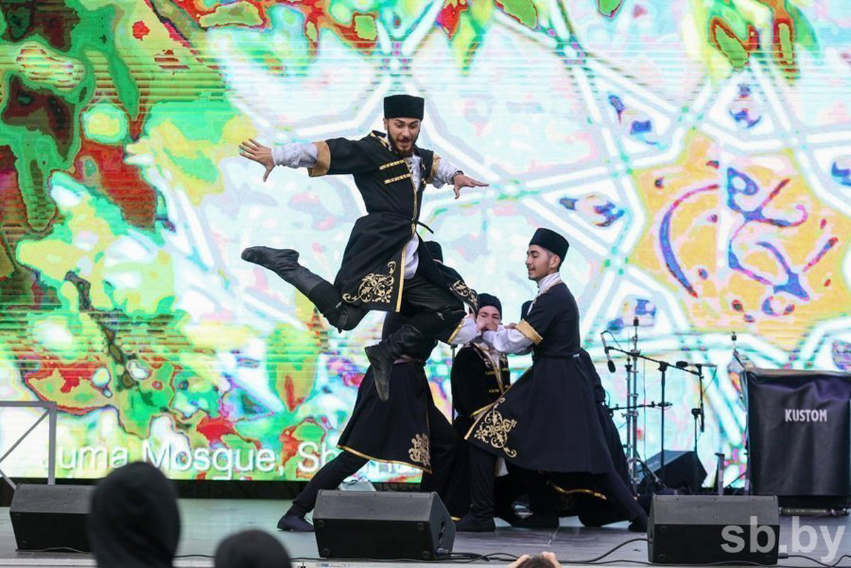 Бакинский бульвар в Минске – феерия азербайджанских блюд, танцев и музыки (ВИДЕО, ФОТО) - Gallery Image