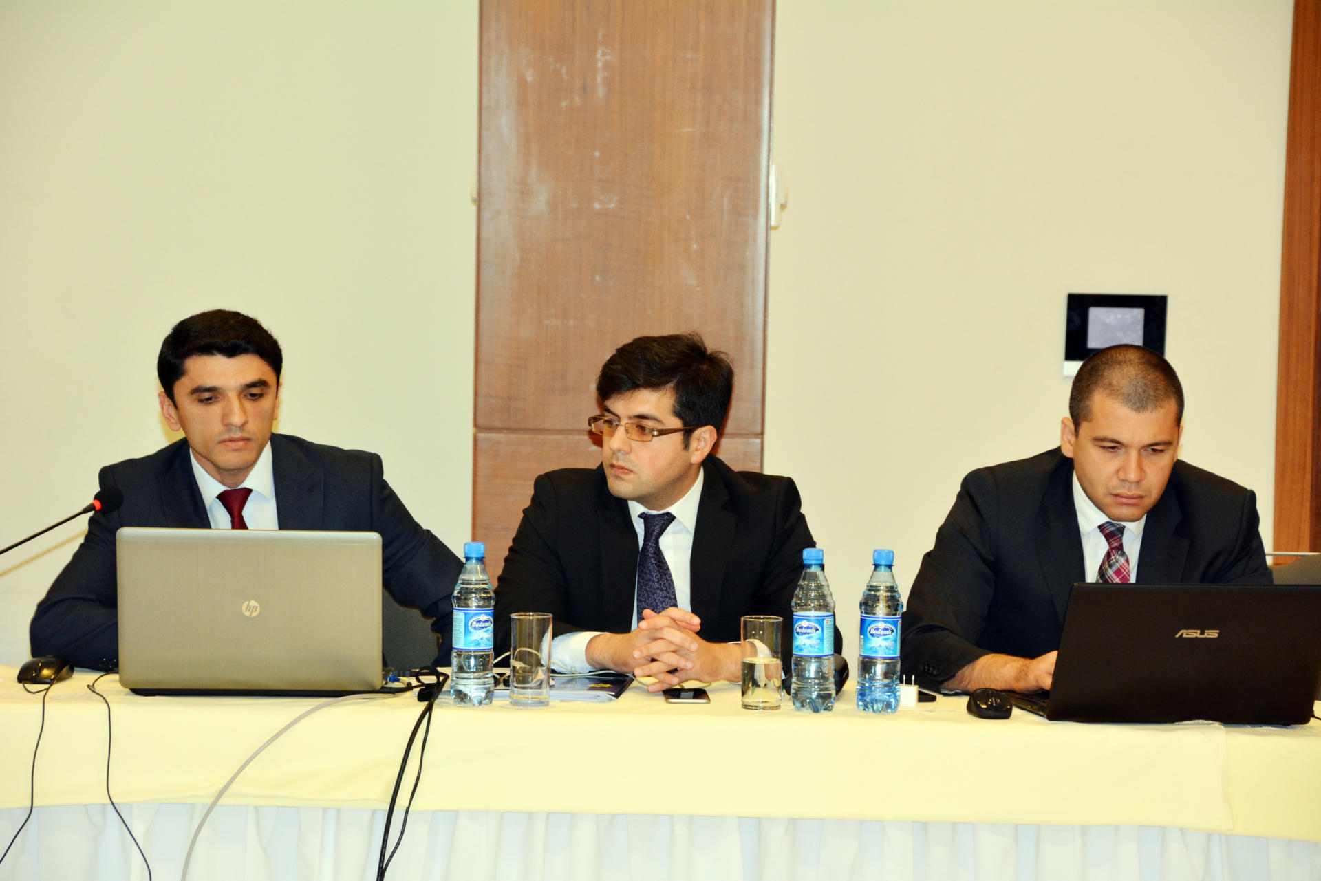 Госкомтаможни Азербайджана проводит тренинг для представителей СМИ (ФОТО)