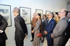 Вице-президент Фонда Гейдара Алиева Лейла Алиева в рамках Фестиваля Насими приняла участие в открытии выставок  (ФОТО) - Gallery Thumbnail